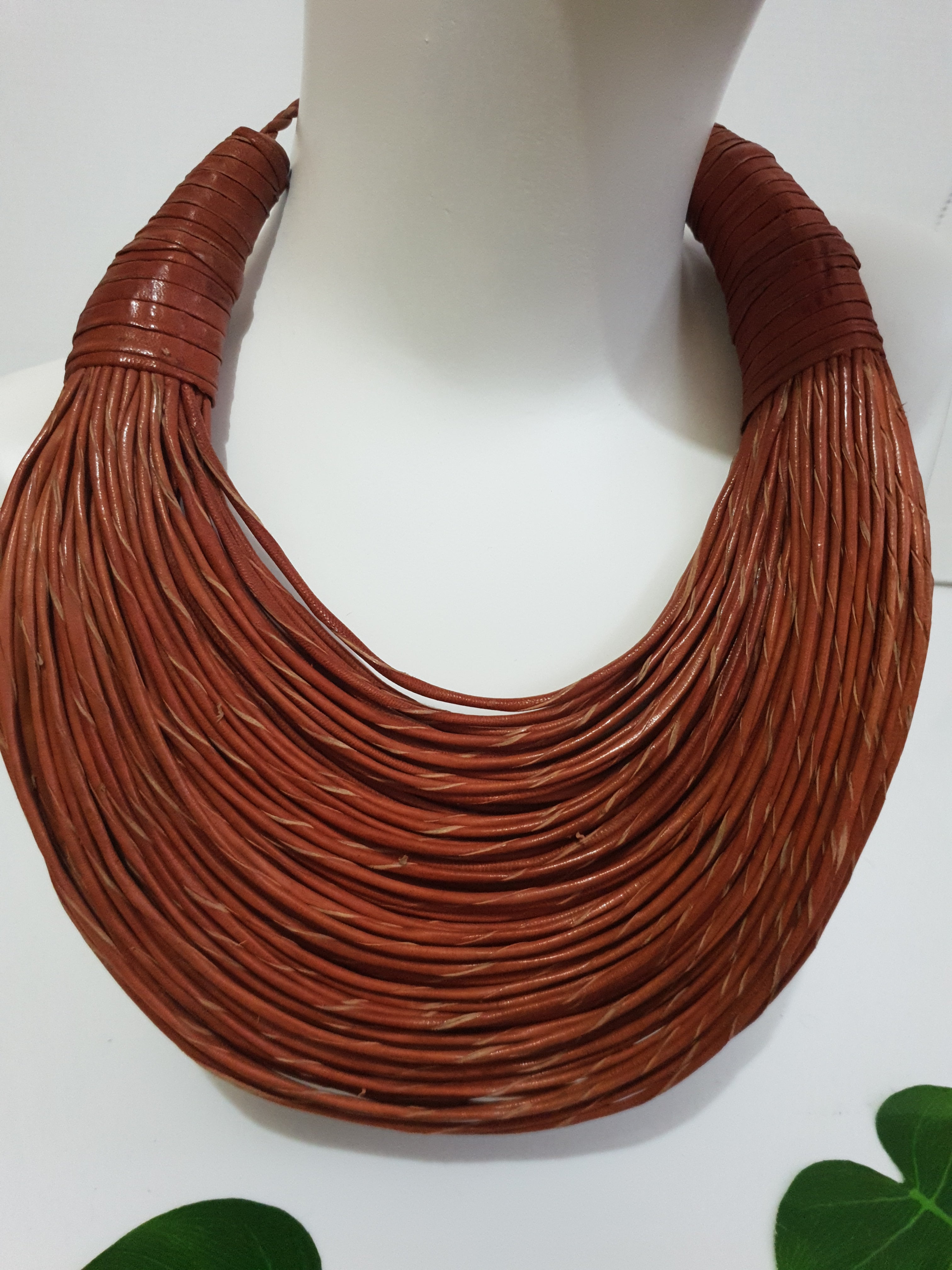 Brown statement online necklace